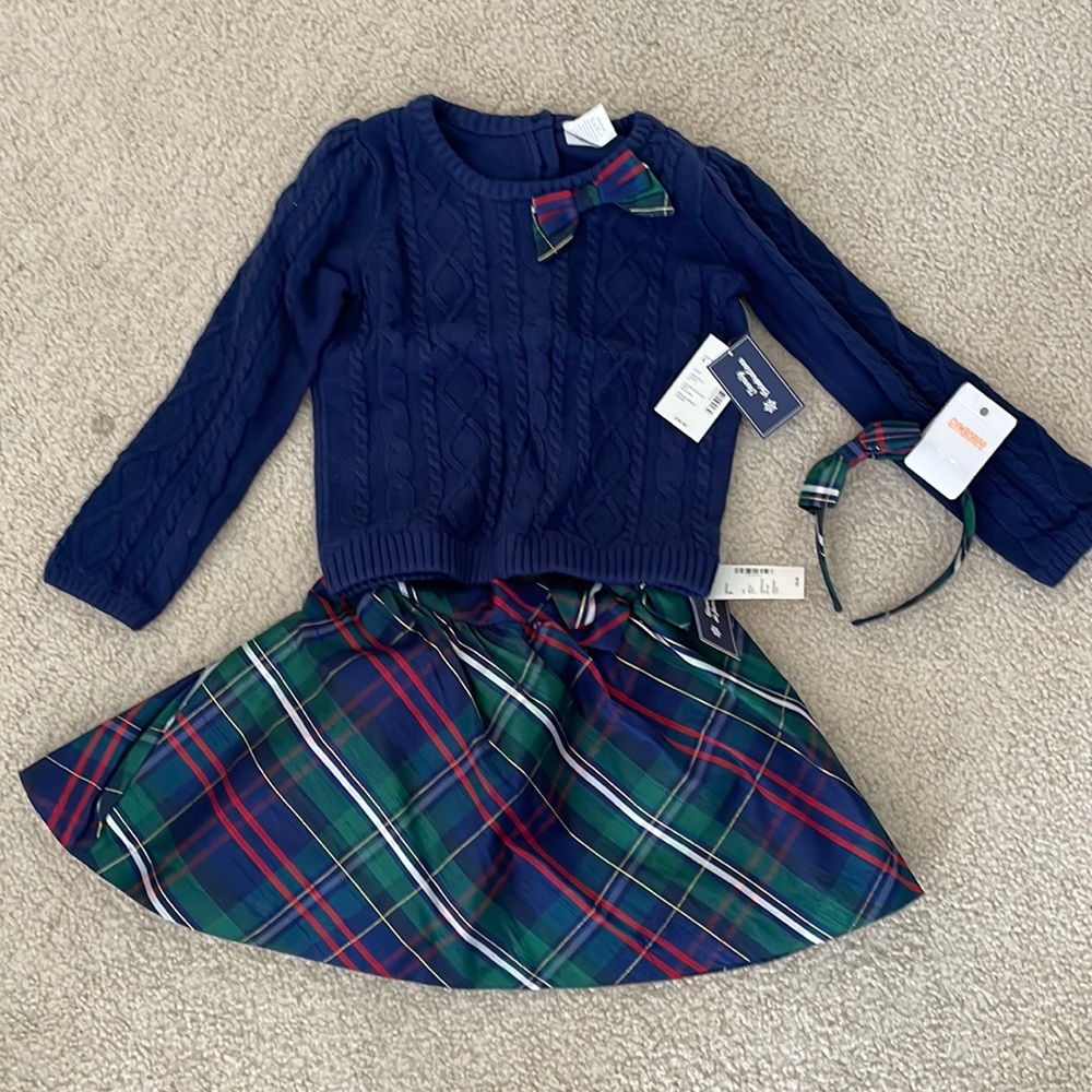 Brand New w Tags - Girls Holiday Outfit